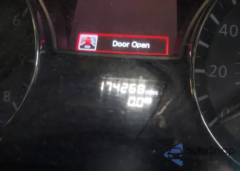 2015 Nissan Altima 2.5/2.5 S/2.5 Sl/2.5 Sv z USA, uszkodzony, nr VIN 1N4AL3APXFN916579